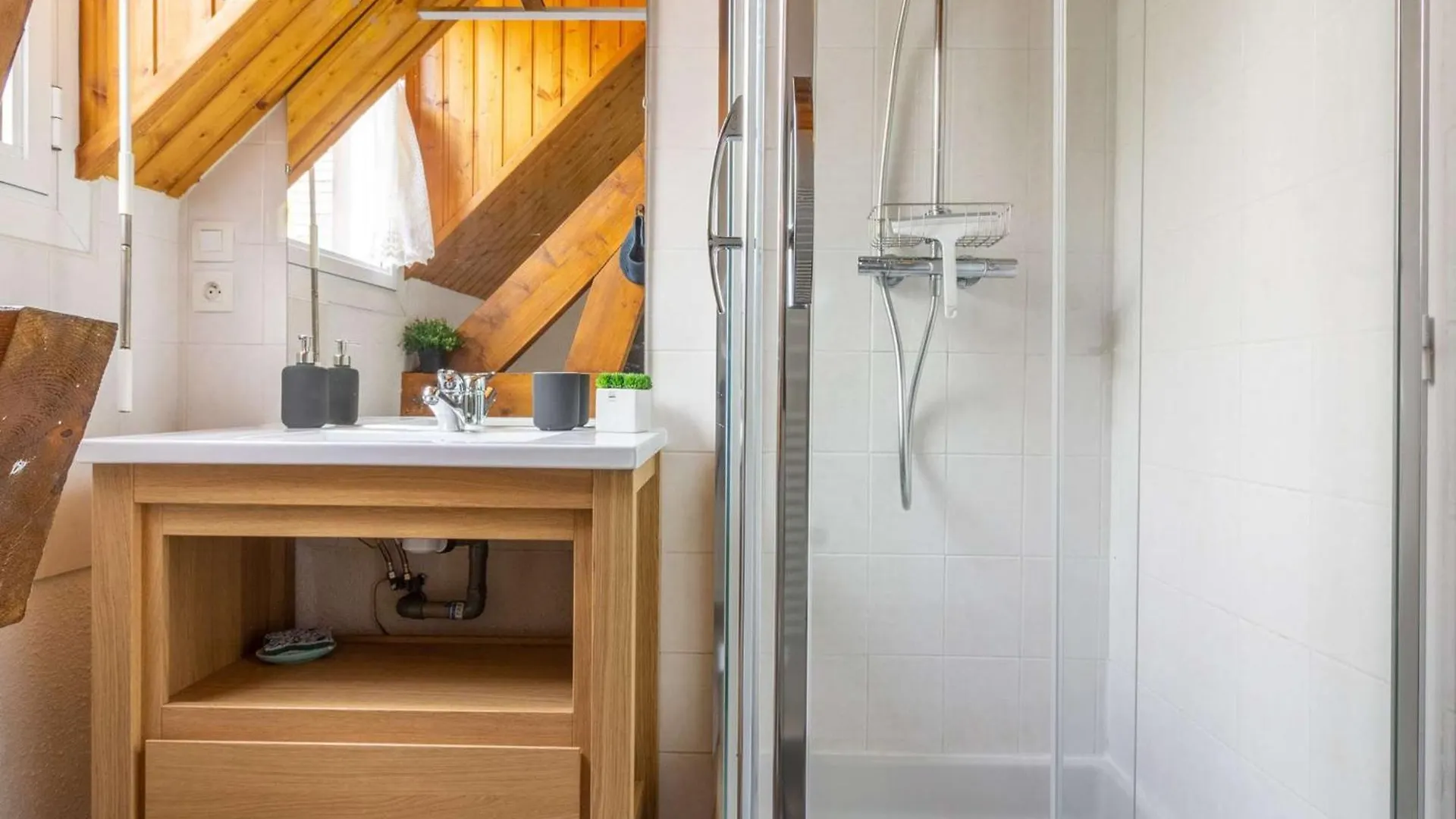 Maisonnette 7 Pers. Centre-Ville Luz-Saint-Sauveur - Fr-1-402-147 Frankrike